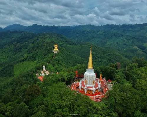 Blick auf Wat Bang Riang